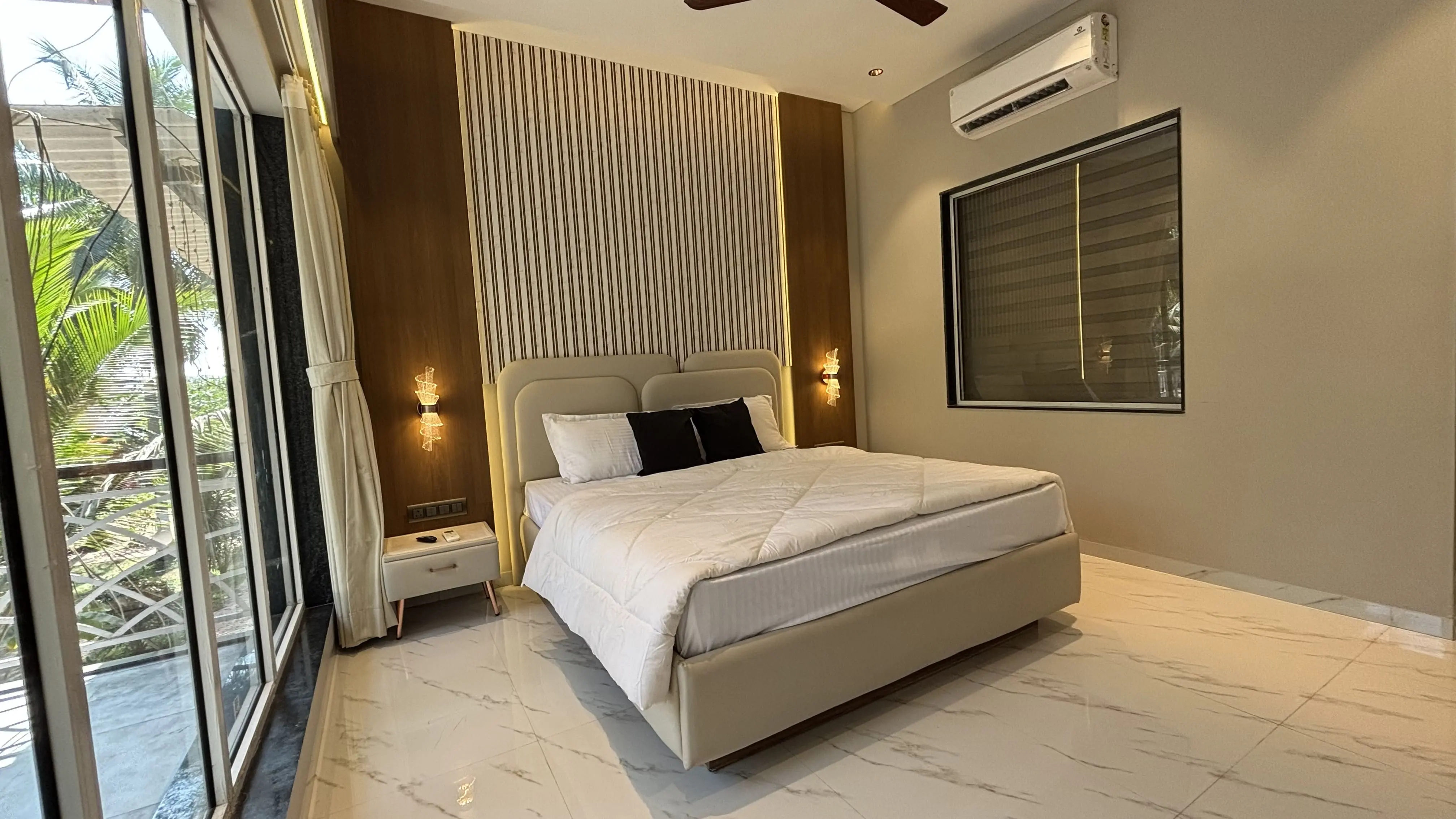 Jacuzzi Bliss Suite at Coconut Valley Resort Kelva